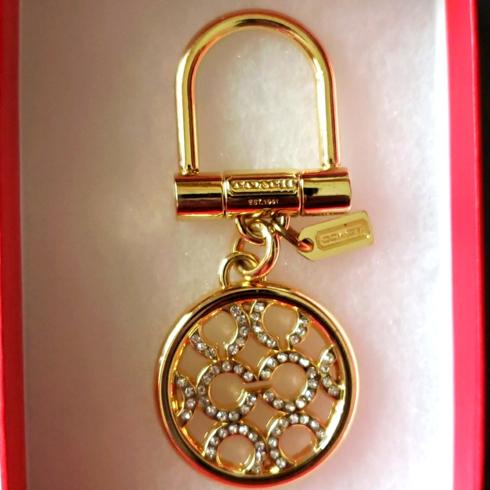 NWOT Coach Signature Pierced Pave Crystal Gold Tone Buckle Key Fob Charm